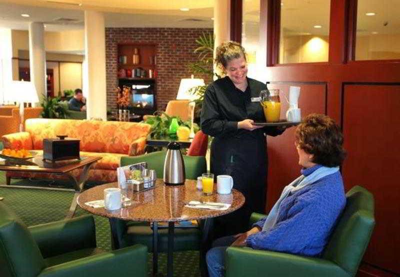 Hotel Courtyard Flagler Center 3*